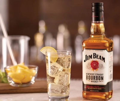 Videorecenze bourbonu Jim Beam
